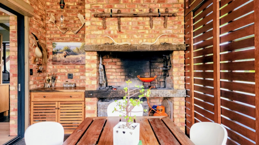 3 Bedroom Property for Sale in Brenton On Lake Western Cape